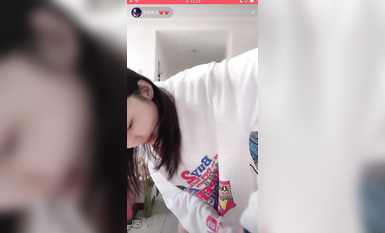 最新《瘋狂抖音》外篇之《抖音擦邊4》顏值主播各顯神通 閃現走光 刷邊瘋狂作死 扣逼漏奶 (122)