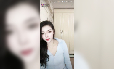 最新《瘋狂抖音》外篇之『三亞美女2』極品三亞外圍美女大秀身材 作死大尺度 摳B揉乳擠奶 (25)