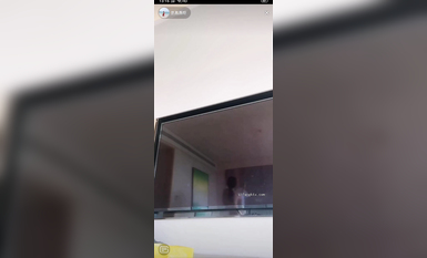 最新《瘋狂抖音》外篇之《抖音擦邊4》顏值主播各顯神通 閃現走光 刷邊瘋狂作死 扣逼漏奶 (40)