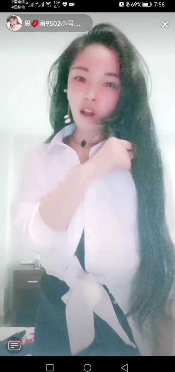 最新《瘋狂抖音》外篇之『三亞美女2』極品三亞外圍美女大秀身材 作死大尺度 摳B揉乳擠奶 (163)