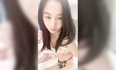 重磅核彈！高人氣女神~20小時~【小悅悅】裸舞~啪啪~噴水~~ (1)