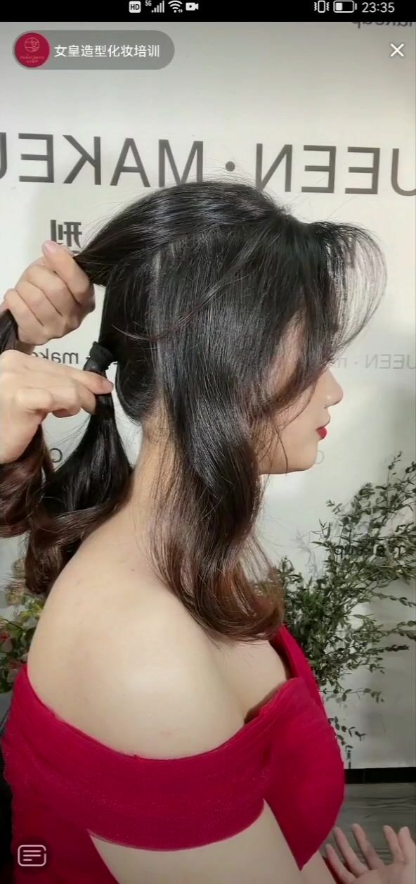 最新《瘋狂抖音》外篇之『三亞美女2』極品三亞外圍美女大秀身材 作死大尺度 摳B揉乳擠奶 (153)