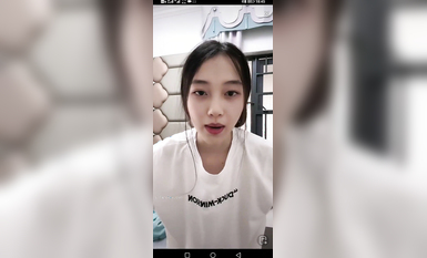 最新《瘋狂抖音》外篇之《抖音擦邊4》顏值主播各顯神通 閃現走光 刷邊瘋狂作死 扣逼漏奶 (232)