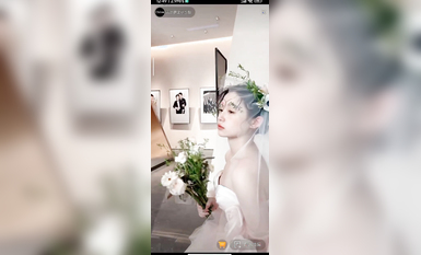 最新《瘋狂抖音》外篇之『三亞美女2』極品三亞外圍美女大秀身材 作死大尺度 摳B揉乳擠奶 (62)