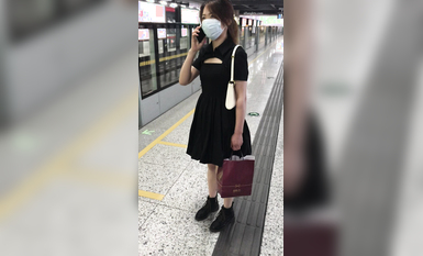 稀缺學姐專場 專業抄底靚麗制服學姐珍藏版 貼著美女屁股抄 有燈光加持畫質特好 超清4K原版 (15)