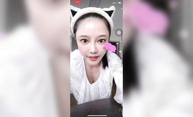 最新《瘋狂抖音》外篇之《抖音擦邊4》顏值主播各顯神通 閃現走光 刷邊瘋狂作死 扣逼漏奶 (69)