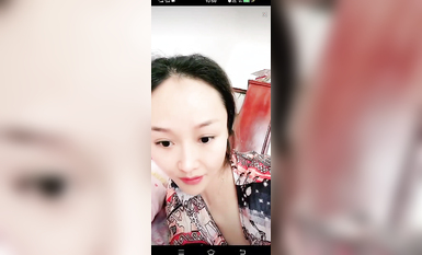 最新《瘋狂抖音》外篇之《抖音擦邊4》顏值主播各顯神通 閃現走光 刷邊瘋狂作死 扣逼漏奶 (11)