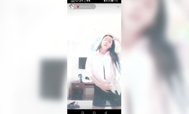 最新《瘋狂抖音》外篇之『三亞美女2』極品三亞外圍美女大秀身材 作死大尺度 摳B揉乳擠奶 (160)