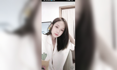 最新《瘋狂抖音》外篇之《抖音擦邊4》顏值主播各顯神通 閃現走光 刷邊瘋狂作死 扣逼漏奶 (120)