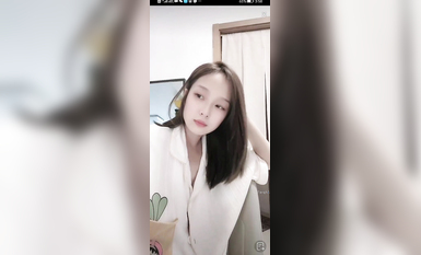 最新《瘋狂抖音》外篇之《抖音擦邊4》顏值主播各顯神通 閃現走光 刷邊瘋狂作死 扣逼漏奶 (120)