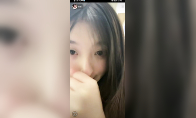 最新《瘋狂抖音》外篇之『三亞美女2』極品三亞外圍美女大秀身材 作死大尺度 摳B揉乳擠奶 (60)