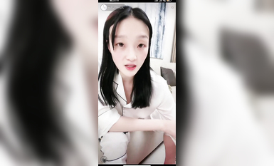 最新《瘋狂抖音》外篇之『三亞美女2』極品三亞外圍美女大秀身材 作死大尺度 摳B揉乳擠奶 (103)