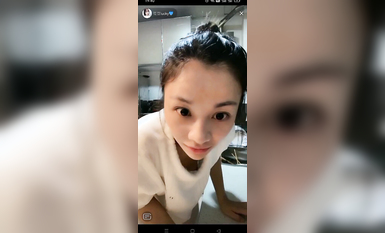 最新《瘋狂抖音》外篇之『三亞美女2』極品三亞外圍美女大秀身材 作死大尺度 摳B揉乳擠奶 (195)