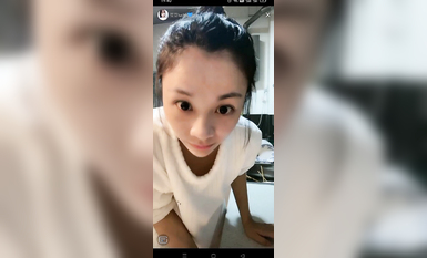 最新《瘋狂抖音》外篇之『三亞美女2』極品三亞外圍美女大秀身材 作死大尺度 摳B揉乳擠奶 (195)