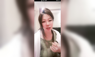 最新《瘋狂抖音》外篇之《抖音擦邊4》顏值主播各顯神通 閃現走光 刷邊瘋狂作死 扣逼漏奶 (265)