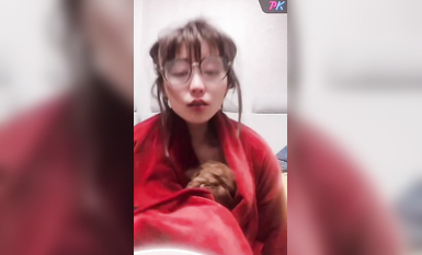 最新《瘋狂抖音》外篇之『三亞美女2』極品三亞外圍美女大秀身材 作死大尺度 摳B揉乳擠奶 (167)