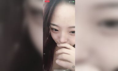 最新《瘋狂抖音》外篇之《抖音擦邊4》顏值主播各顯神通 閃現走光 刷邊瘋狂作死 扣逼漏奶 (249)