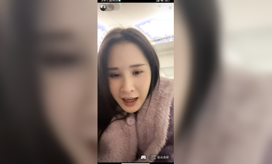 最新《瘋狂抖音》外篇之『三亞美女2』極品三亞外圍美女大秀身材 作死大尺度 摳B揉乳擠奶 (71)