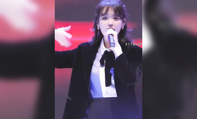 最新《瘋狂抖音》外篇之《抖音擦邊4》顏值主播各顯神通 閃現走光 刷邊瘋狂作死 扣逼漏奶 (153)