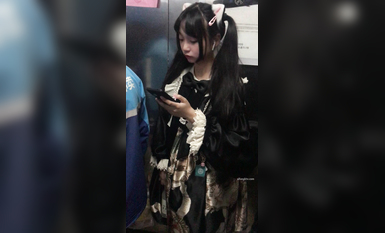 稀缺學姐專場 專業抄底靚麗制服學姐珍藏版 貼著美女屁股抄 有燈光加持畫質特好 超清4K原版 (46)