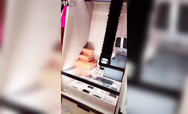 最新《瘋狂抖音》外篇之『三亞美女2』極品三亞外圍美女大秀身材 作死大尺度 摳B揉乳擠奶 (1)