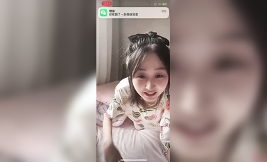 最新《瘋狂抖音》外篇之《抖音擦邊4》顏值主播各顯神通 閃現走光 刷邊瘋狂作死 扣逼漏奶 (113)