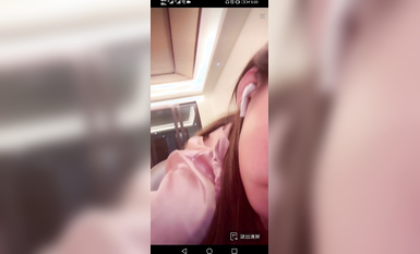 最新《瘋狂抖音》外篇之『三亞美女2』極品三亞外圍美女大秀身材 作死大尺度 摳B揉乳擠奶 (111)