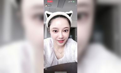 最新《瘋狂抖音》外篇之《抖音擦邊4》顏值主播各顯神通 閃現走光 刷邊瘋狂作死 扣逼漏奶 (49)