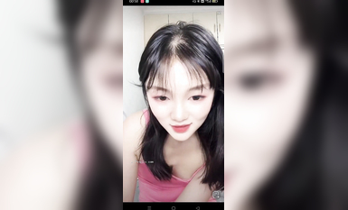 最新《瘋狂抖音》外篇之《抖音擦邊4》顏值主播各顯神通 閃現走光 刷邊瘋狂作死 扣逼漏奶 (12)