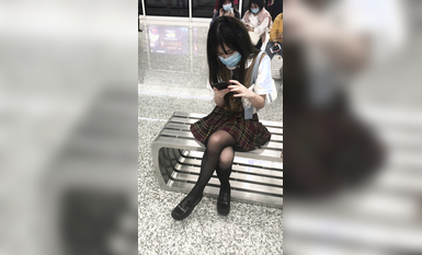 稀缺學姐專場 專業抄底靚麗制服學姐珍藏版 貼著美女屁股抄 有燈光加持畫質特好 超清4K原版 (38)