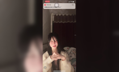 最新《瘋狂抖音》外篇之『三亞美女2』極品三亞外圍美女大秀身材 作死大尺度 摳B揉乳擠奶 (33)