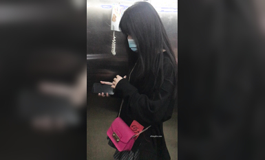 稀缺學姐專場 專業抄底靚麗制服學姐珍藏版 貼著美女屁股抄 有燈光加持畫質特好 超清4K原版 (50)