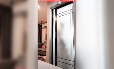 最新《瘋狂抖音》外篇之《抖音擦邊4》顏值主播各顯神通 閃現走光 刷邊瘋狂作死 扣逼漏奶 (129)