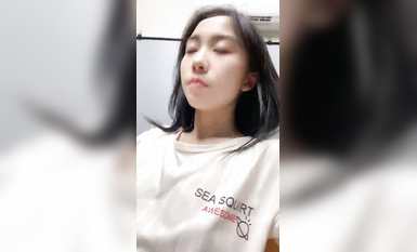 重磅核彈！高人氣女神~20小時~【小悅悅】裸舞~啪啪~噴水~~ (5)