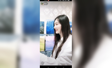 最新《瘋狂抖音》外篇之『三亞美女2』極品三亞外圍美女大秀身材 作死大尺度 摳B揉乳擠奶 (18)