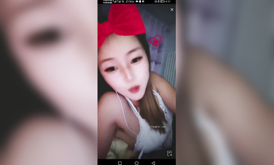 最新《瘋狂抖音》外篇之《抖音擦邊4》顏值主播各顯神通 閃現走光 刷邊瘋狂作死 扣逼漏奶 (53)