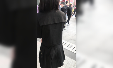 稀缺學姐專場 專業抄底靚麗制服學姐珍藏版 貼著美女屁股抄 有燈光加持畫質特好 超清4K原版 (28)