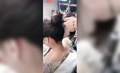 最新《瘋狂抖音》外篇之《抖音擦邊4》顏值主播各顯神通 閃現走光 刷邊瘋狂作死 扣逼漏奶 (109)