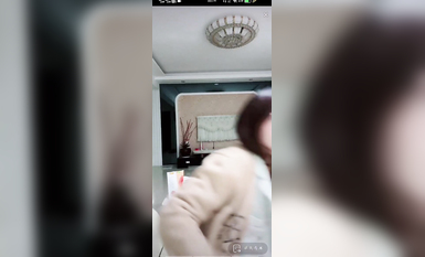 最新《瘋狂抖音》外篇之『三亞美女2』極品三亞外圍美女大秀身材 作死大尺度 摳B揉乳擠奶 (82)