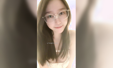 最新《瘋狂抖音》外篇之《抖音擦邊4》顏值主播各顯神通 閃現走光 刷邊瘋狂作死 扣逼漏奶 (224)