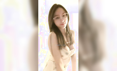 最新《瘋狂抖音》外篇之《抖音擦邊4》顏值主播各顯神通 閃現走光 刷邊瘋狂作死 扣逼漏奶 (224)