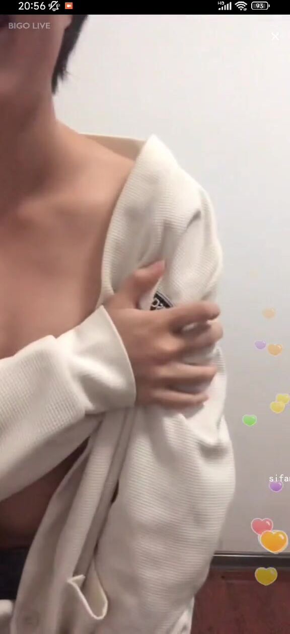 最新《瘋狂抖音》外篇之《抖音擦邊4》顏值主播各顯神通 閃現走光 刷邊瘋狂作死 扣逼漏奶 (217)