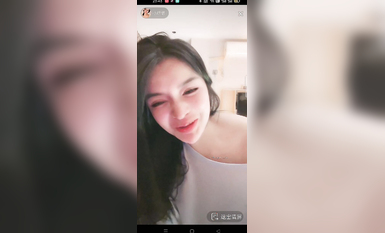 最新《瘋狂抖音》外篇之『三亞美女2』極品三亞外圍美女大秀身材 作死大尺度 摳B揉乳擠奶 (86)