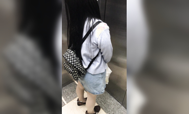 稀缺學姐專場 專業抄底靚麗制服學姐珍藏版 貼著美女屁股抄 有燈光加持畫質特好 超清4K原版 (34)