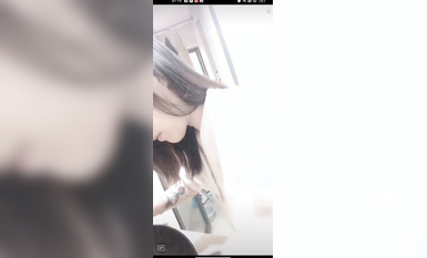 最新《瘋狂抖音》外篇之《抖音擦邊4》顏值主播各顯神通 閃現走光 刷邊瘋狂作死 扣逼漏奶 (314)