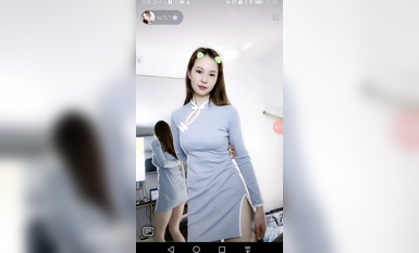 最新《瘋狂抖音》外篇之『三亞美女2』極品三亞外圍美女大秀身材 作死大尺度 摳B揉乳擠奶 (149)