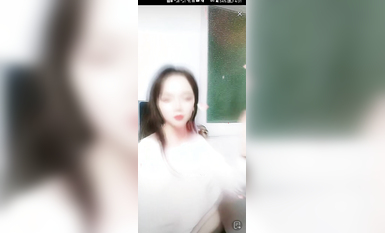 最新《瘋狂抖音》外篇之《抖音擦邊4》顏值主播各顯神通 閃現走光 刷邊瘋狂作死 扣逼漏奶 (220)