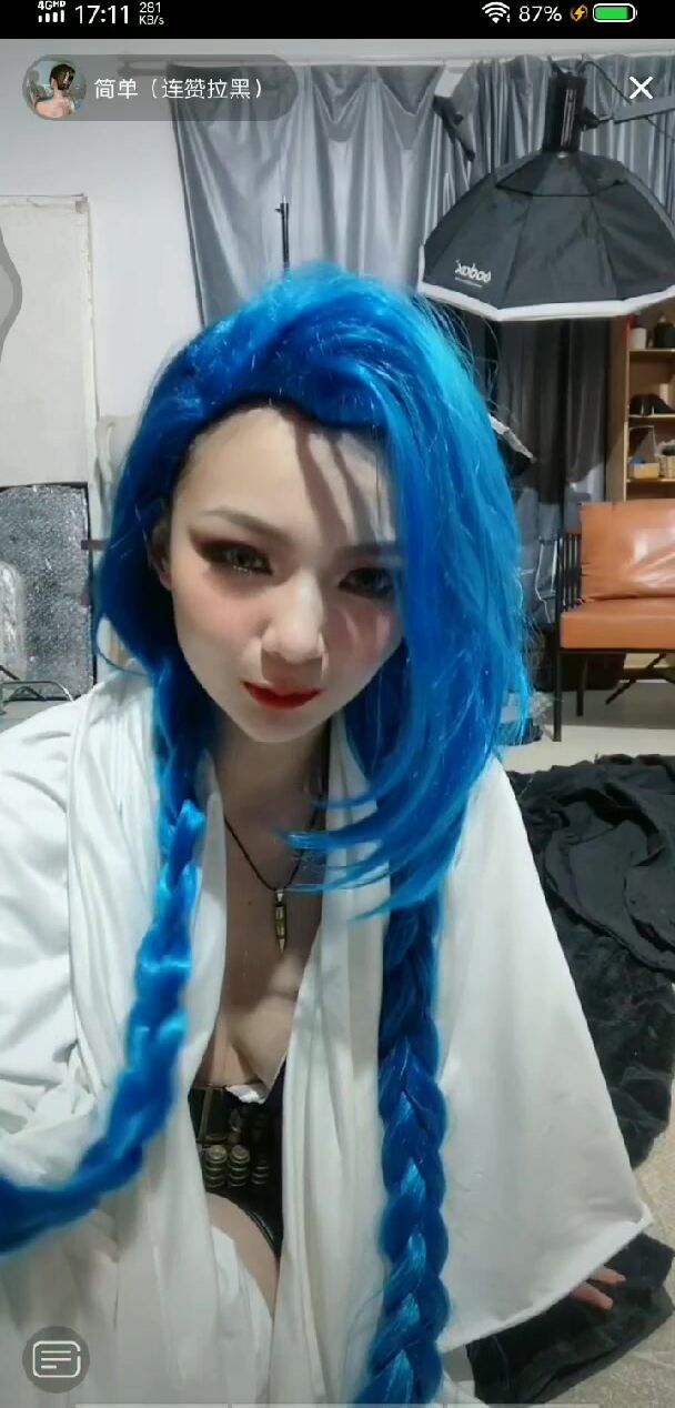 最新《瘋狂抖音》外篇之『三亞美女2』極品三亞外圍美女大秀身材 作死大尺度 摳B揉乳擠奶 (122)