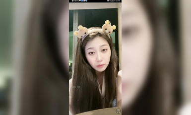 最新《瘋狂抖音》外篇之《抖音擦邊4》顏值主播各顯神通 閃現走光 刷邊瘋狂作死 扣逼漏奶 (7)