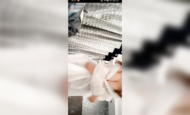 最新《瘋狂抖音》外篇之《抖音擦邊4》顏值主播各顯神通 閃現走光 刷邊瘋狂作死 扣逼漏奶 (26)